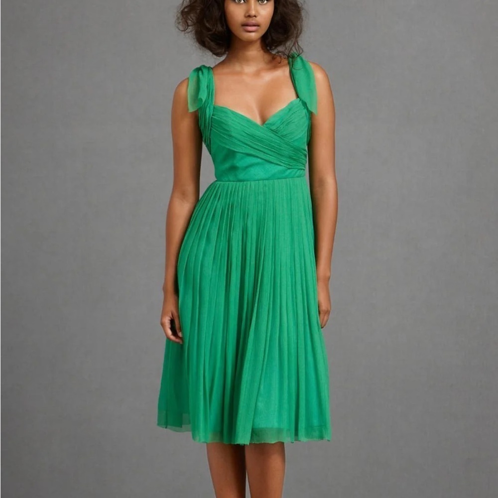 Elegant Green Midi Dress